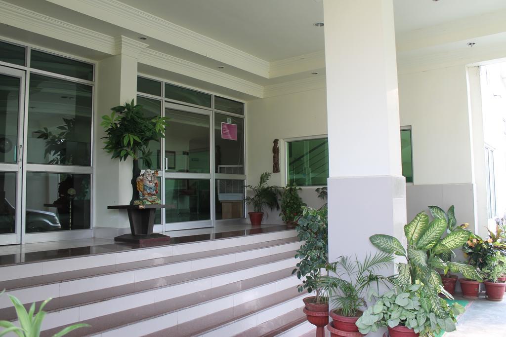 Bodhgaya Gautam Hotel Exterior photo