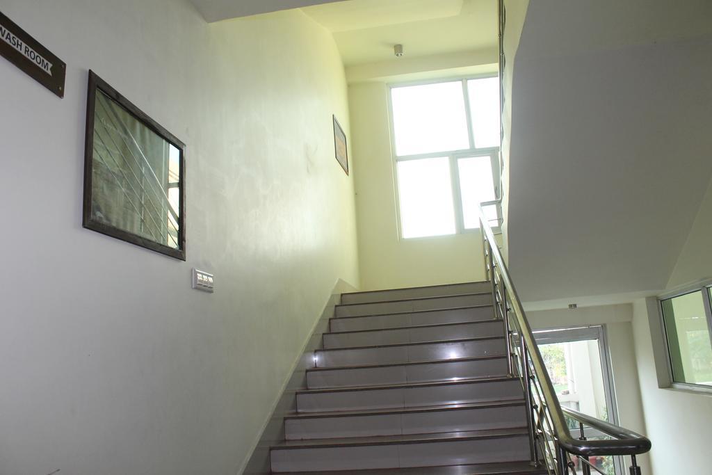 Bodhgaya Gautam Hotel Exterior photo