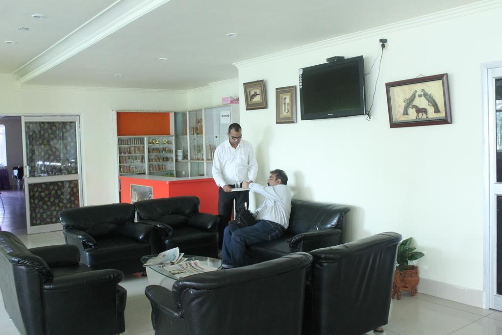 Bodhgaya Gautam Hotel Exterior photo